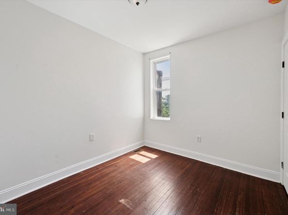 914 S Yewdall Street, Philadelphia PA 19143