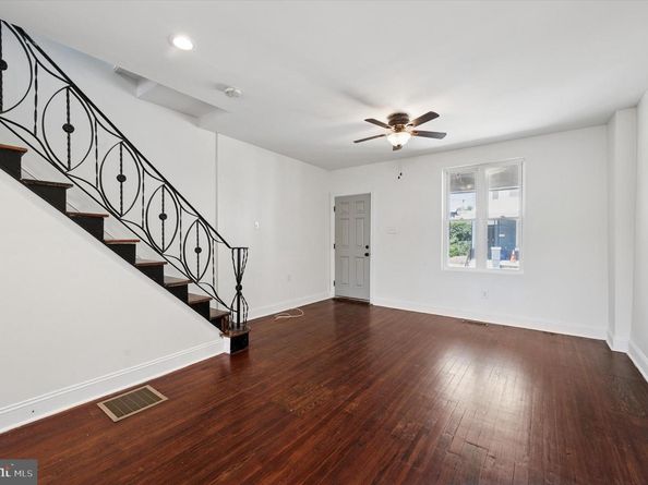 914 S Yewdall Street, Philadelphia PA 19143