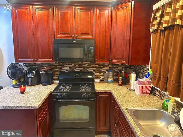 1021 Serrill Avenue, Lansdowne PA 19050