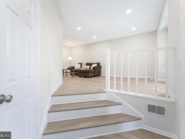 46930 Trumpet Circle, Sterling VA 20164