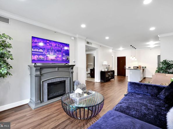 6301 Edsall Road 104, Alexandria VA 22312
