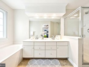 55 Arell Court, Alexandria VA 22304