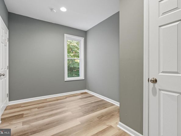 1307 S Hanson Street, Philadelphia PA 19143