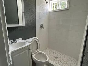 1307 S Hanson Street, Philadelphia PA 19143