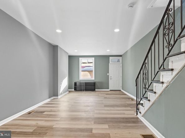 1307 S Hanson Street, Philadelphia PA 19143