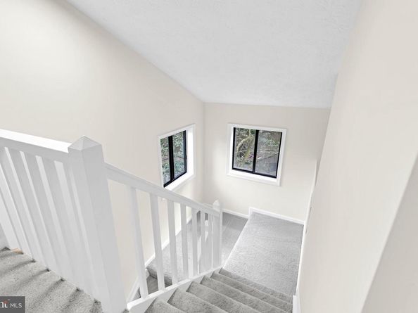 2273 Hunters Run Drive, Reston VA 20191