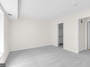 2273 Hunters Run Drive, Reston VA 20191