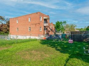 1110 E 11TH Street, Crum Lynne PA 19022