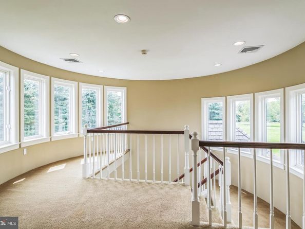 509 Wheatfield Lane, Newtown PA 18940