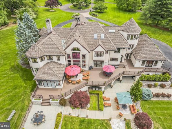 509 Wheatfield Lane, Newtown PA 18940