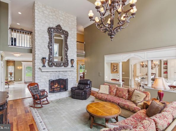 509 Wheatfield Lane, Newtown PA 18940