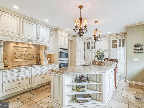 509 Wheatfield Lane, Newtown PA 18940