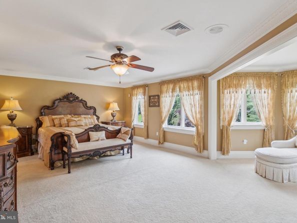 509 Wheatfield Lane, Newtown PA 18940