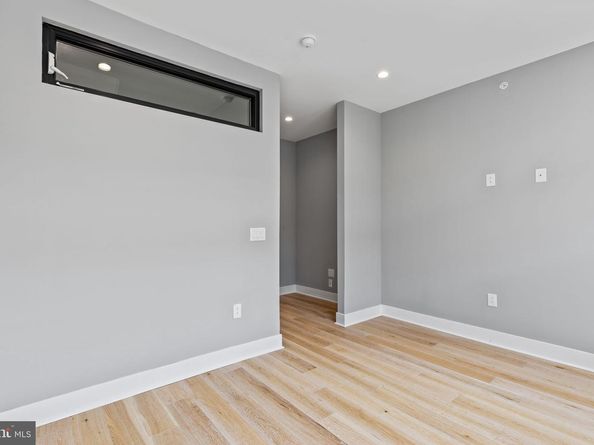 2227 League Street, Philadelphia PA 19146