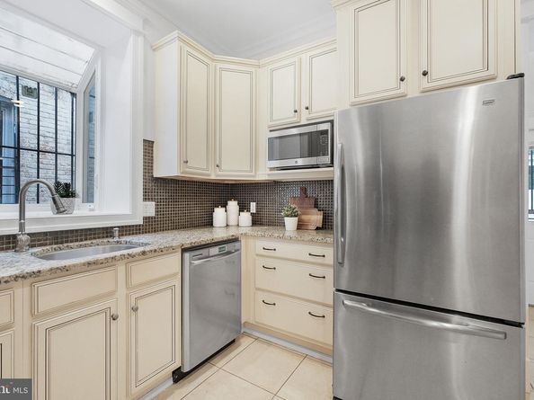 2803 N Capitol Street NE, Washington DC 20002