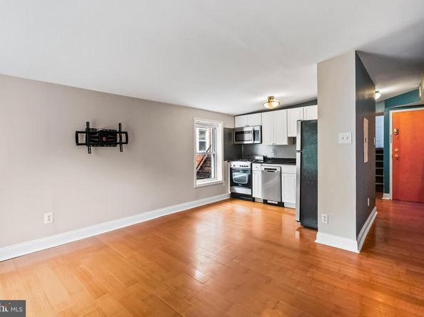 1504 Mount Vernon Street 3, Philadelphia PA 19130