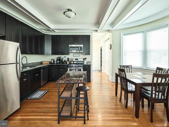900-906 Greenwood Avenue, Jenkintown PA 19046