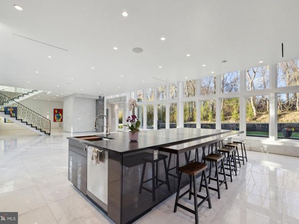 6304 Old Dominion Drive, Mclean VA 22101