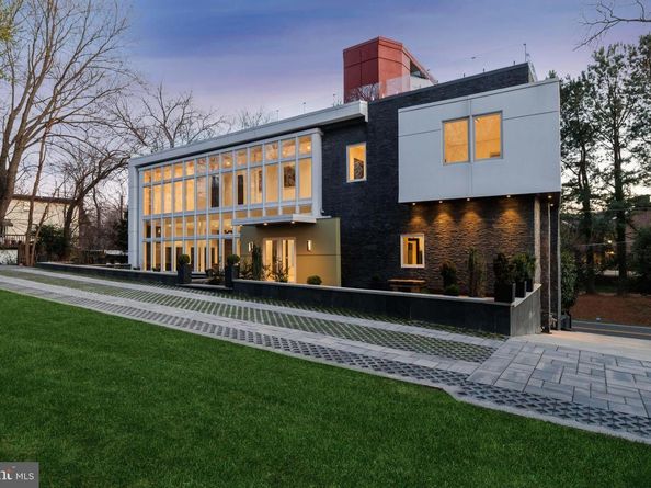 6304 Old Dominion Drive, Mclean VA 22101