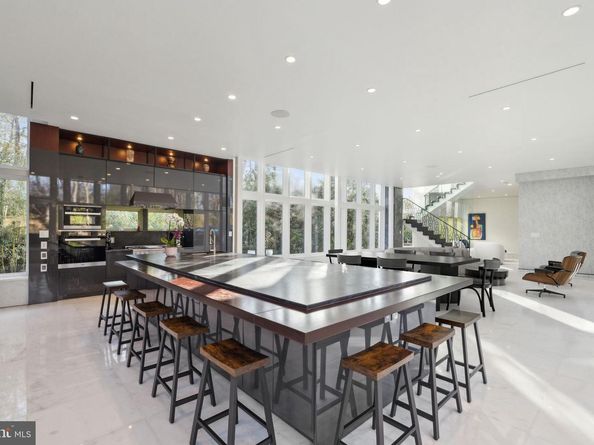 6304 Old Dominion Drive, Mclean VA 22101