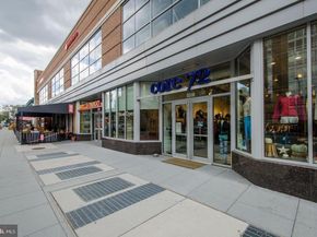 4201 Cathedral Avenue NW 801E, Washington DC 20016