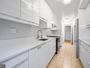 4201 Cathedral Avenue NW 801E, Washington DC 20016