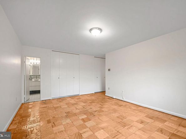 4201 Cathedral Avenue NW 801E, Washington DC 20016