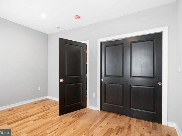 1329 Dickinson Street, Philadelphia PA 19147