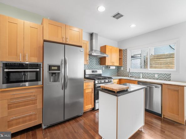 718 S Randolph Street, Philadelphia PA 19147
