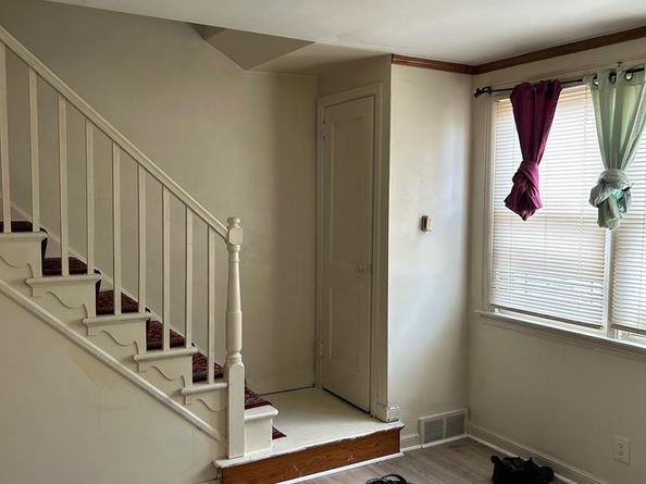 5264 Glenloch Street, Philadelphia PA 19124