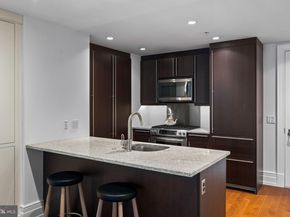 130 S 18TH Street 402, Philadelphia PA 19103