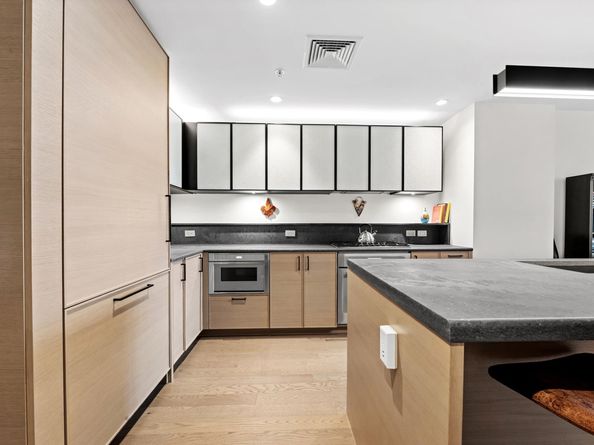 1425 Hudson St 3L, Hoboken NJ 07030