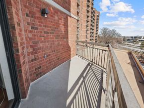 401 Harmon Cove Tower 401, Secaucus NJ 07094