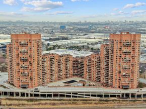 401 Harmon Cove Tower 401, Secaucus NJ 07094