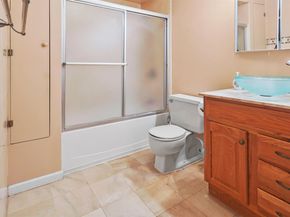 401 Harmon Cove Tower 401, Secaucus NJ 07094