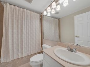 2 Constitution Ct 106, Hoboken NJ 07030