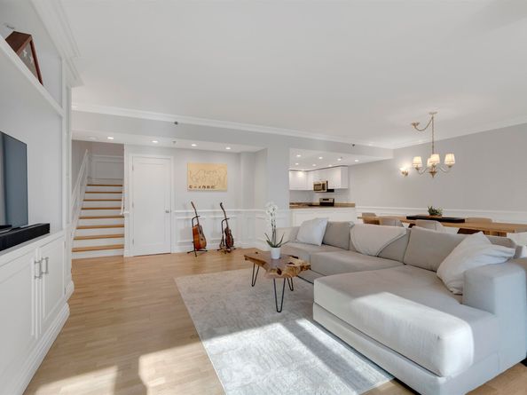 2 Constitution Ct 106, Hoboken NJ 07030