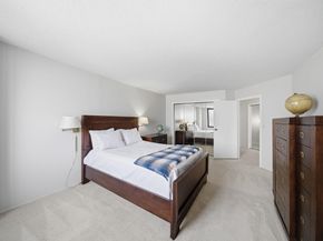 2103 Harmon Cove Tower 2103, Secaucus NJ 07094