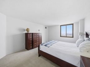 2103 Harmon Cove Tower 2103, Secaucus NJ 07094
