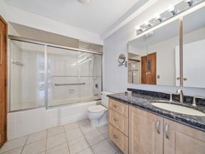 2103 Harmon Cove Tower 2103, Secaucus NJ 07094
