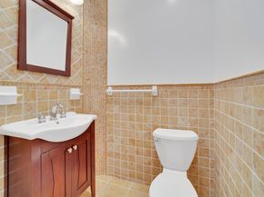 236 Columbus Ave A, Palisades Park NJ 07650