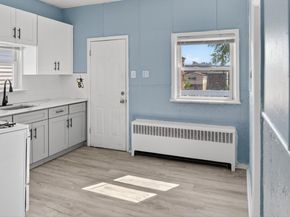 12 West 10th St, Bayonne NJ 07002