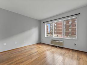 3103 City Pl, Edgewater NJ 07020-3145