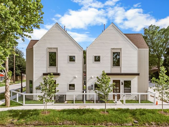7444 Tremper Street, Houston TX 77020