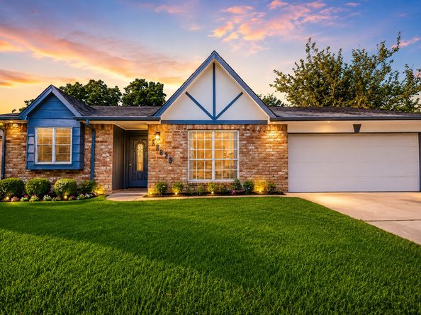 13823 Towneway Drive, Sugar Land TX 77498