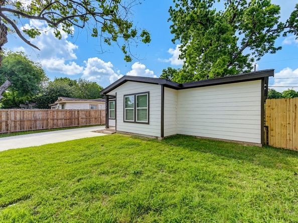 6923 Keller Street, Houston TX 77087