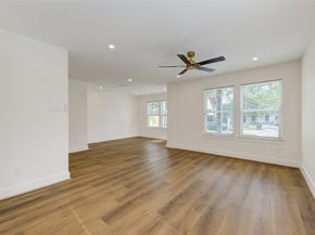 6923 Keller Street, Houston TX 77087