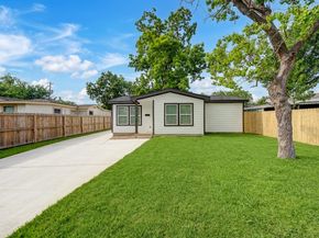 6923 Keller Street, Houston TX 77087