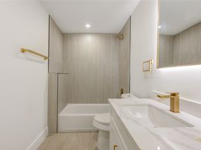 6923 Keller Street, Houston TX 77087