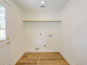 6923 Keller Street, Houston TX 77087